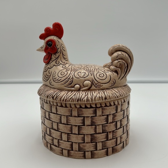 Vintage Chicken in a Nest Cookie Jar/Candy Dish - Picture 5 of 16